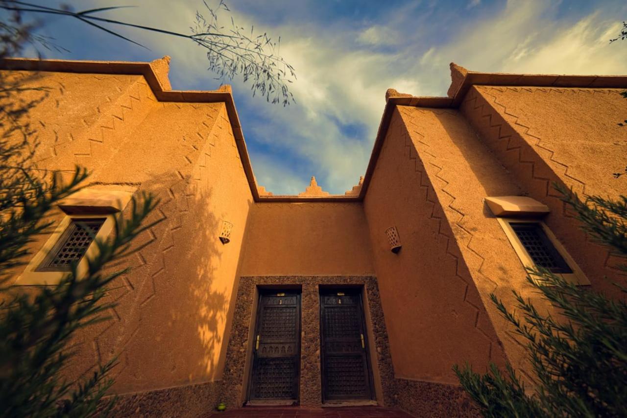 Ecolodge L'Ile De Ouarzazate Tarmigt Bagian luar foto