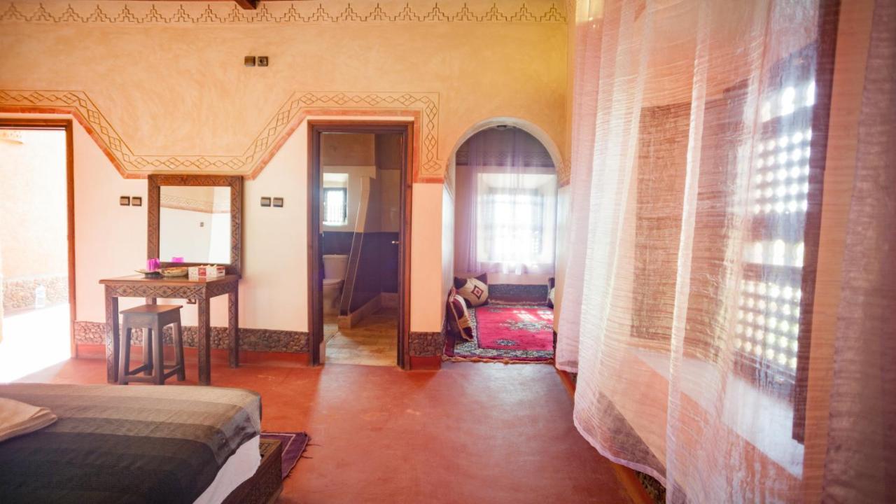 Ecolodge L'Ile De Ouarzazate Tarmigt Bagian luar foto