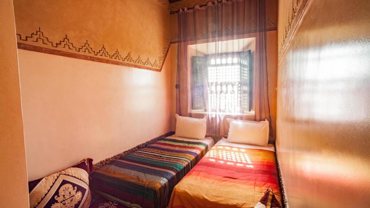 Ecolodge L'Ile De Ouarzazate Tarmigt Bagian luar foto